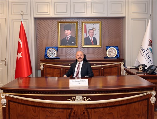 ADIYAMAN VALİSİ DR. OSMAN VAROL’UN “29 EKİM CUMHURİYET BAYRAMI” MESAJI