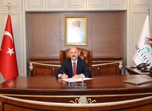 Dr. Osman VAROL